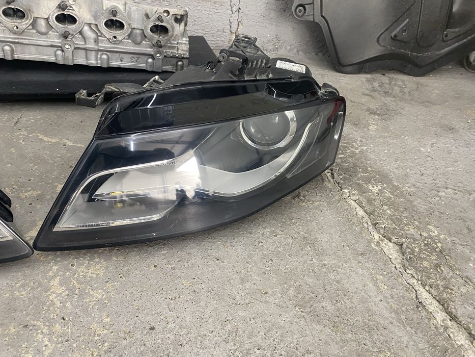 Завиващи фарове за Audi A4 B8, Ауди