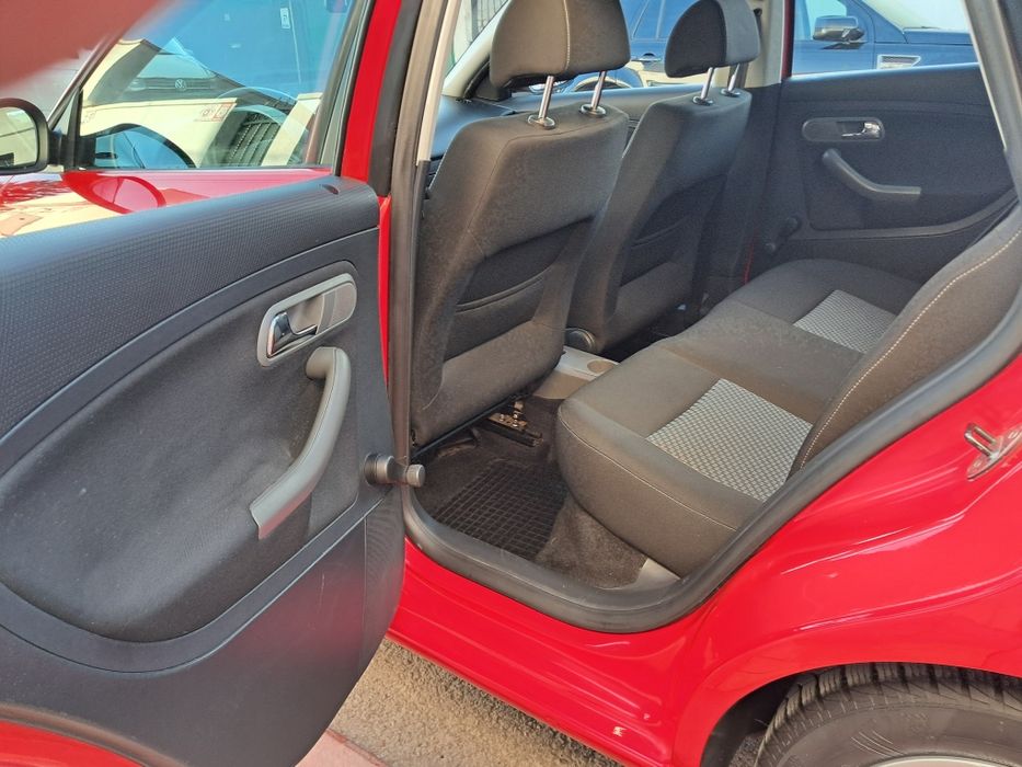 SEAT CORDOBA • 2010 • UNIC PROPRIETAR • 137 .000 KM • Stare Impecabilă