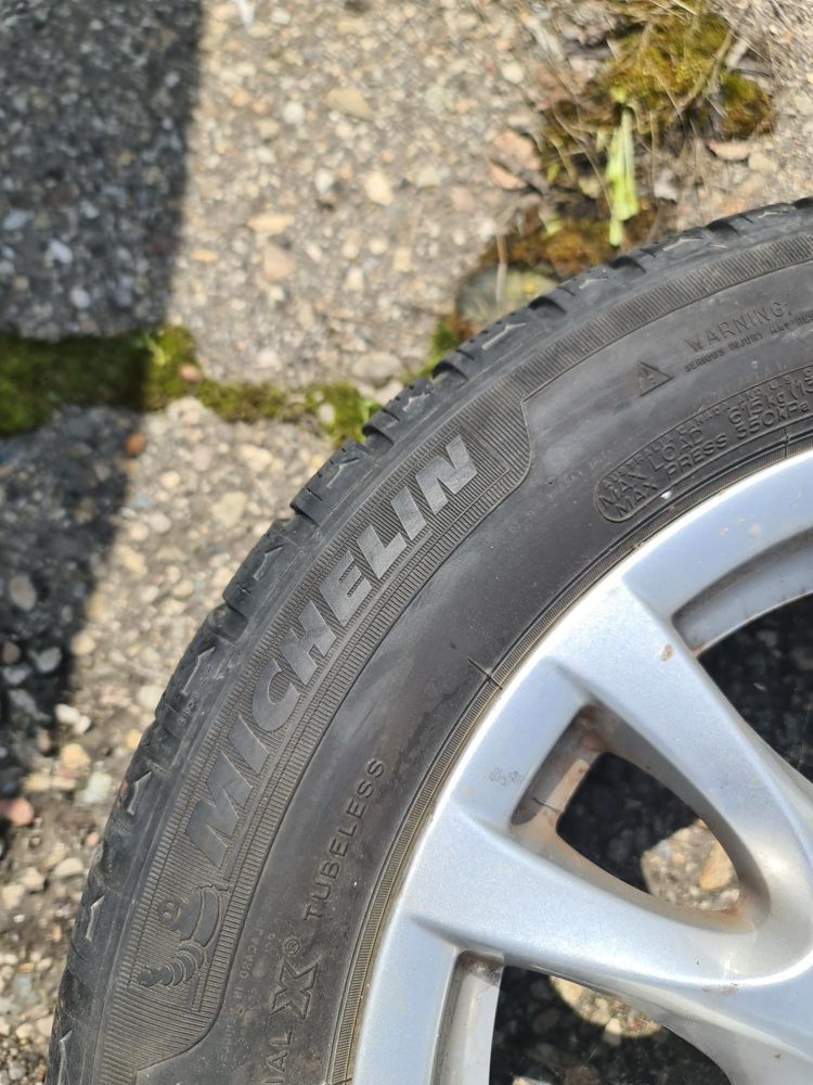 Оригинални джанти БМВ BMW с гуми 5х120 205/55/16 7Jx17H2