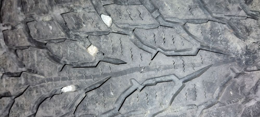 anvelopa  iarna nokian snowproof 195/50 R15
