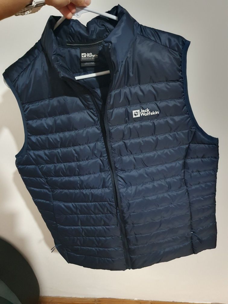 Vesta Jack Wolfskin Mărimea XL fit M