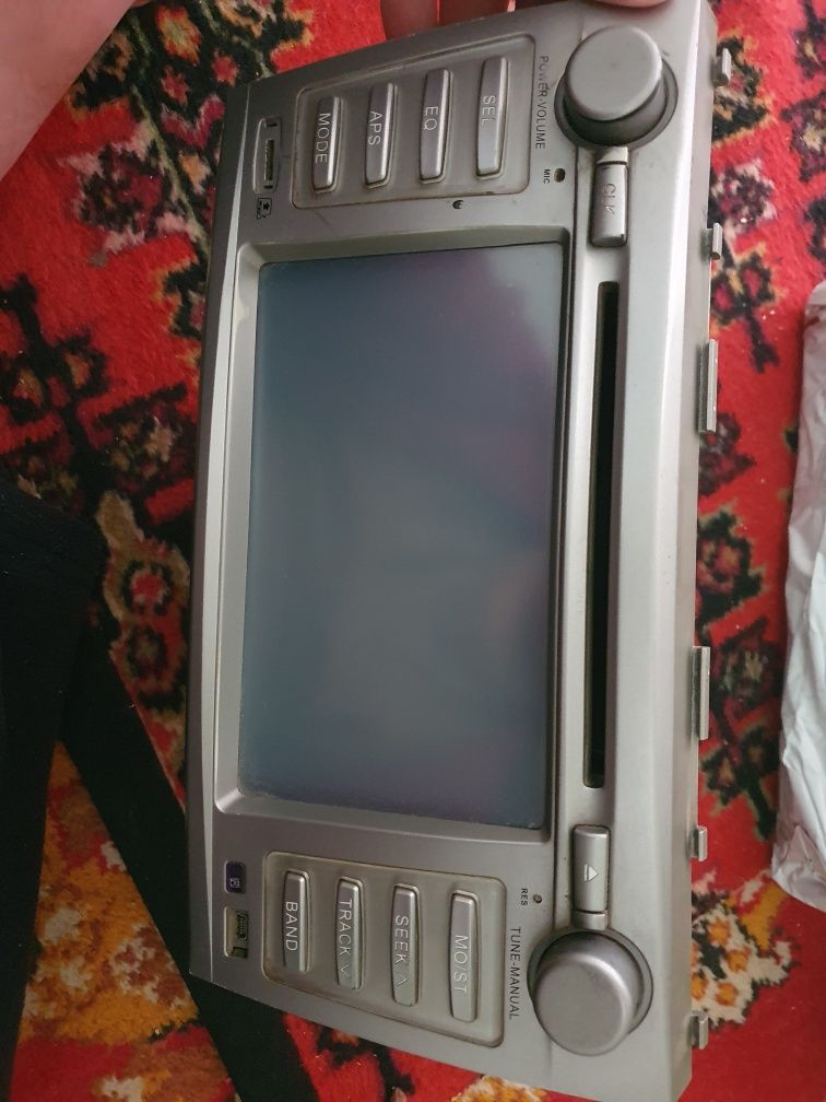 Toyota CAMRY 40 monitor