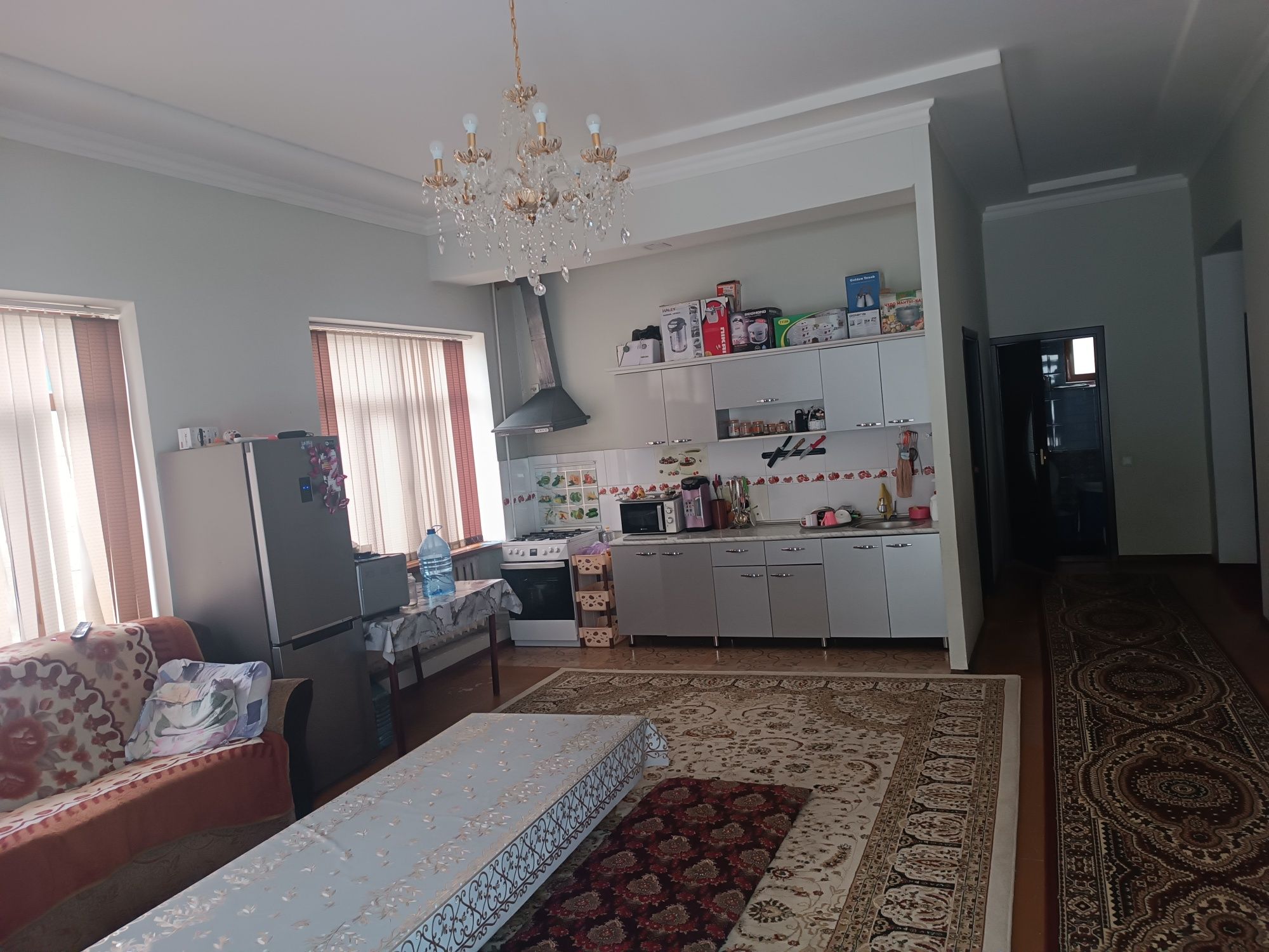 Срочно продаю участок коттеджного типа 5 соток со всеми удобствами