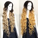 Peruca F23 FRONT LACE creata ondulata 100 cm par bucle Ombre blonda