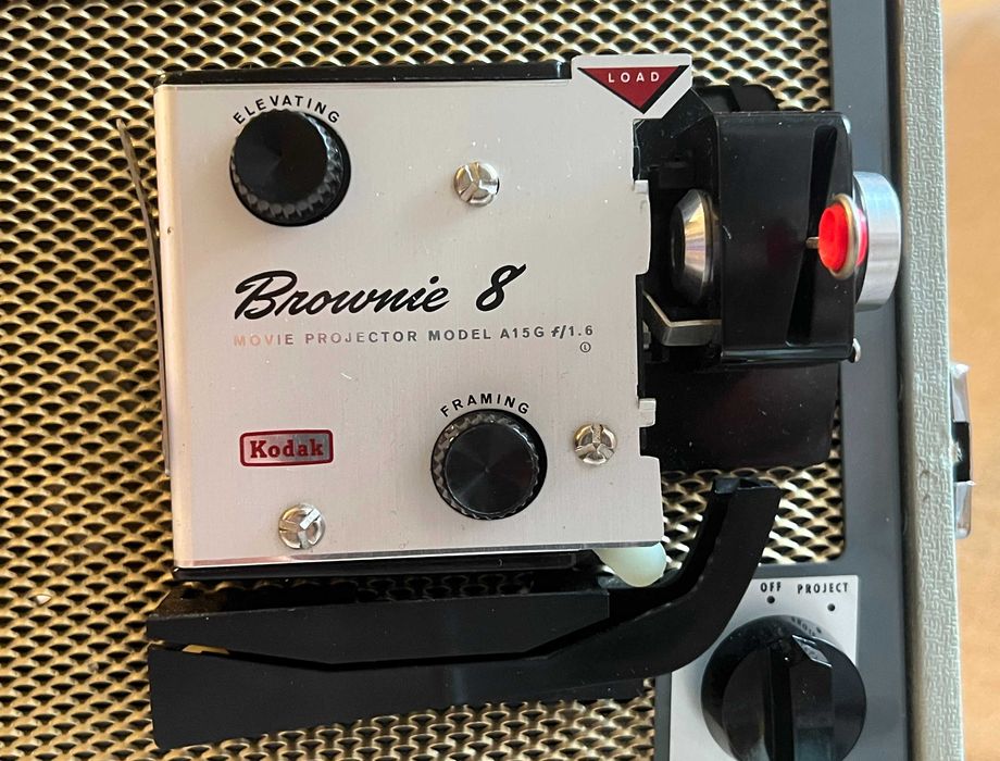 Proiector de film vintage Kodak Brownie 8 A15 stare fbuna colectie rar