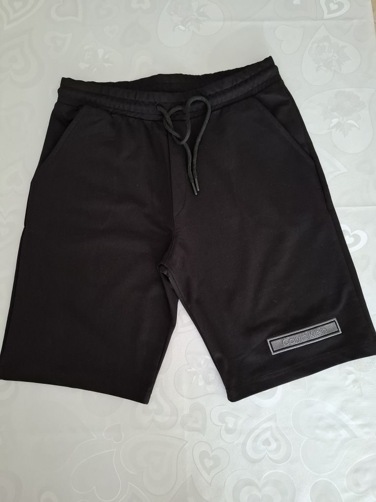 Compleuri barbati Calvin Klein,calitate deosebita