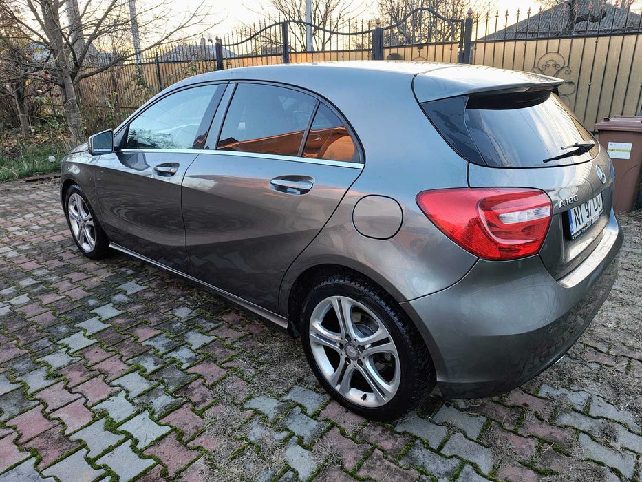 Mercedes A180 An 2013 Benzina