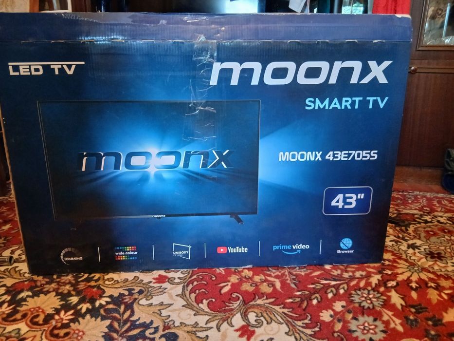 Срочно продам телевизор монекс 43 диагональ.  В хорошем состоянии и ра