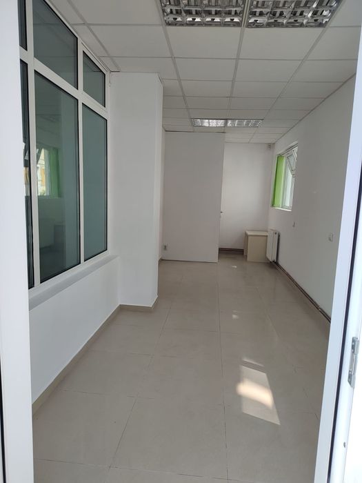 Spatiu comercial viz a vi de Balada