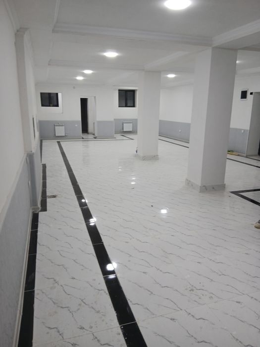 Padval ijaraga beriladi qulay locatsiyada joylashgan