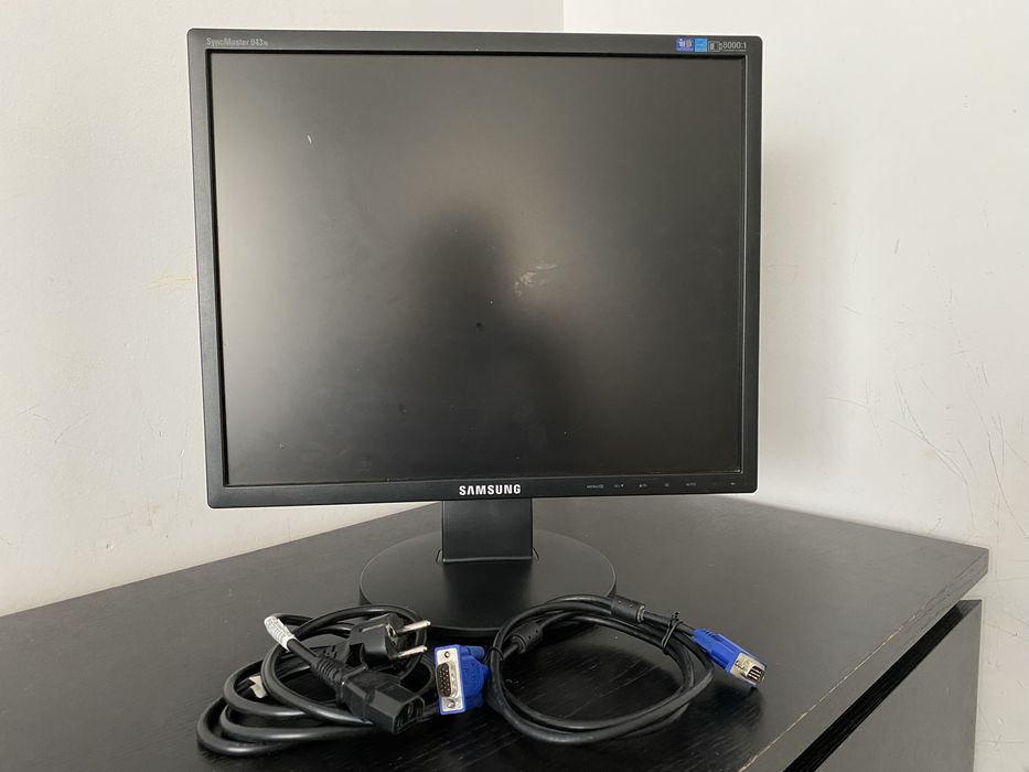 Монитор Samsung SyncMaster 943n