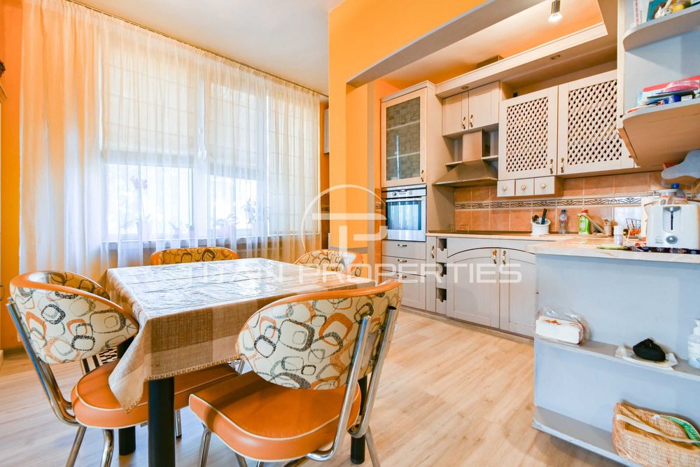 Продава се Тристаен апартамент в София, Разсадника - 89 кв.м за 2416 €/кв.м - Снимка #6