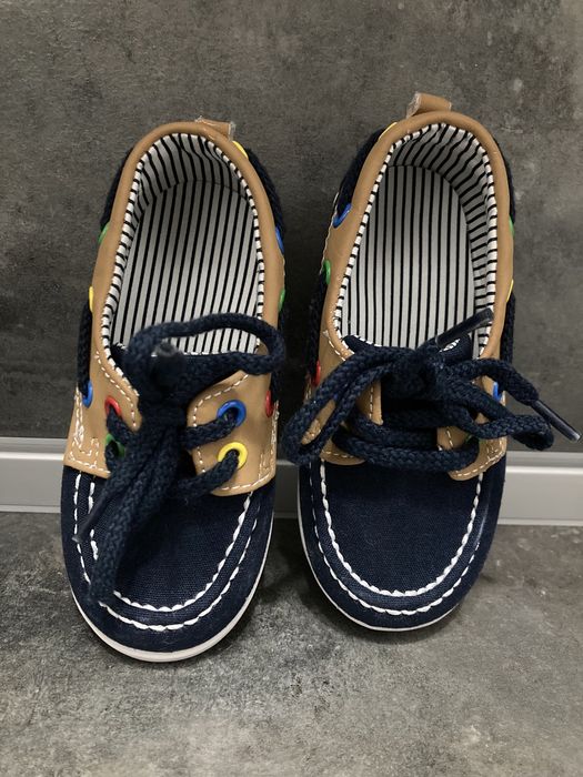 Обувки НМ 22 номер