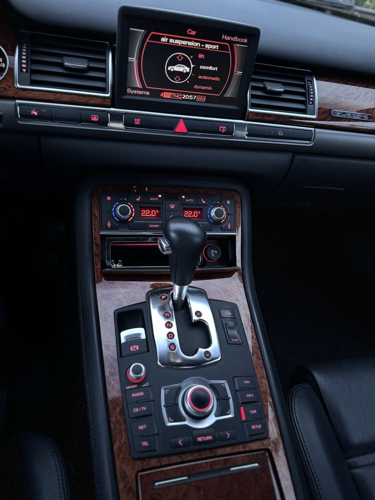 Audi A8 V8 4.2 benzina D3 singur propr in RO km reali stare perfecta