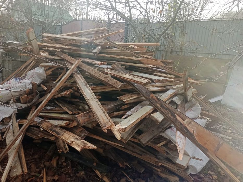 Дрова,доски, строительные обрезки, чурки,для бани,топки,Дрова в мешках