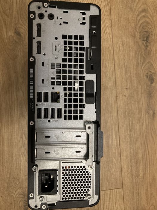 HP Prodesk 600 G3 SFF ; Intel i3 Gen 7 ; 16 GB RAM DDR 4