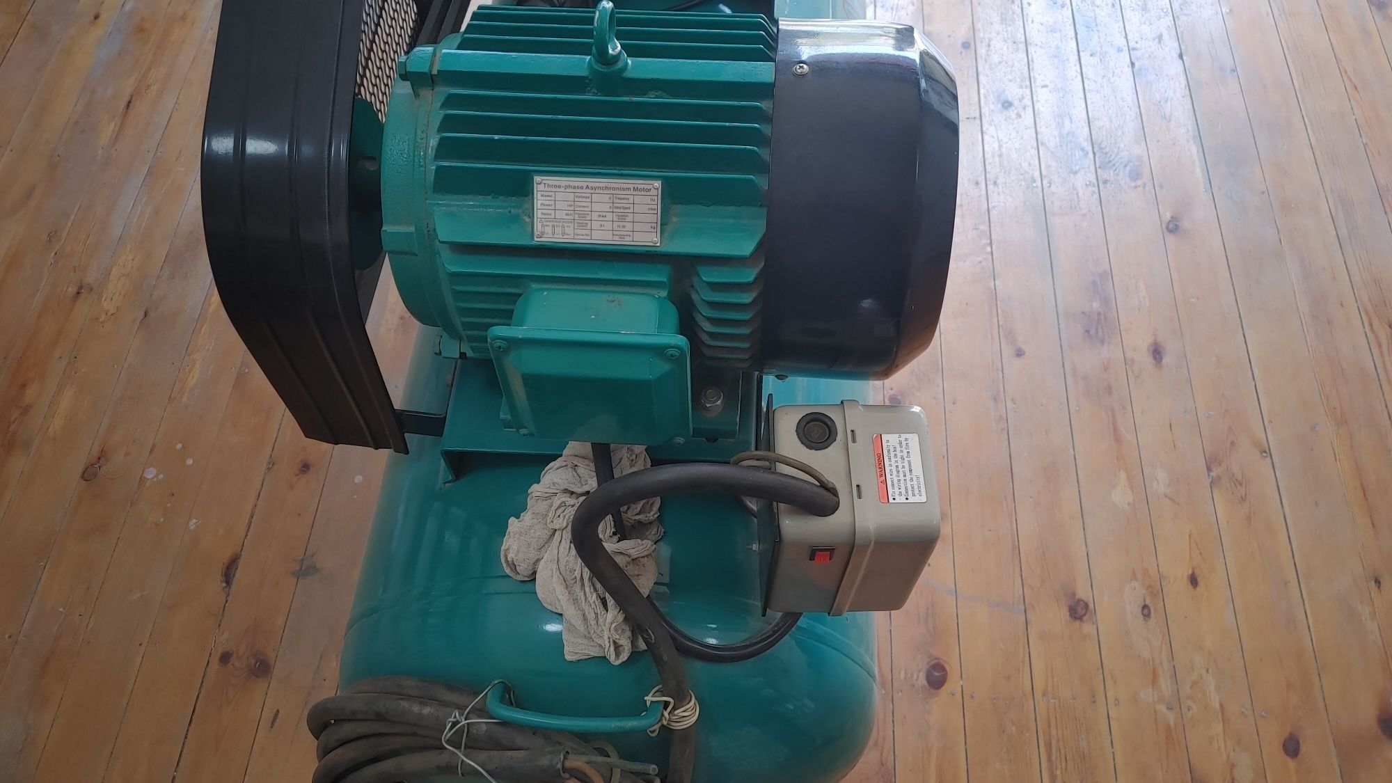 10milon kompressor 3 fazali