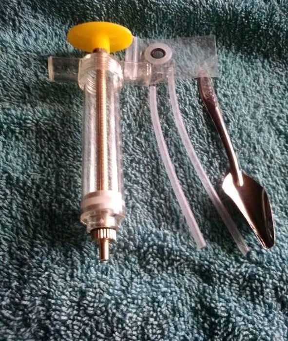 Продавам пръстени и други аксесоари за птици