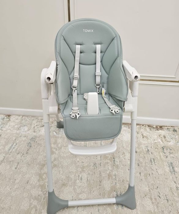 Детский стульчик для кормления