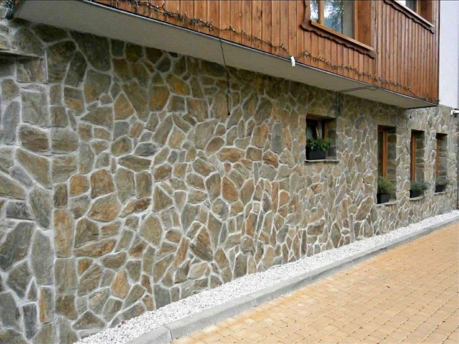 Piatra de munte - livrare + montaj la cerere