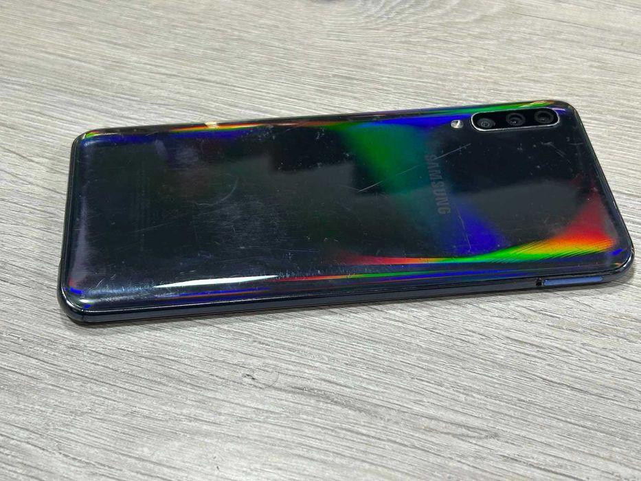 Samsung Galaxy A50 128GB 4GB RAM Dual