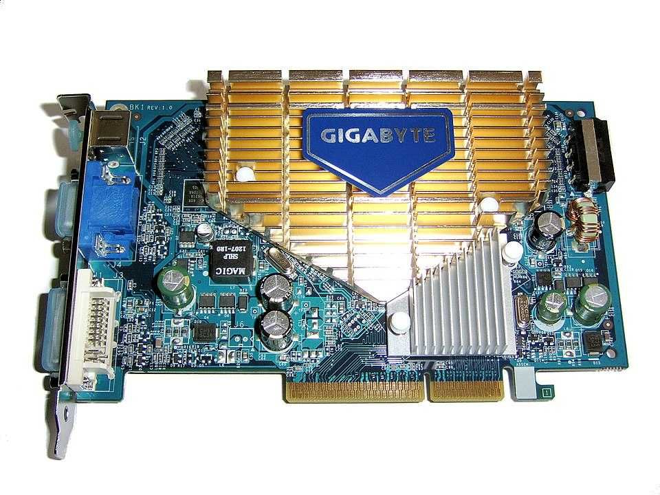 Продам видеокарту Gigabyte 7600GS AGP