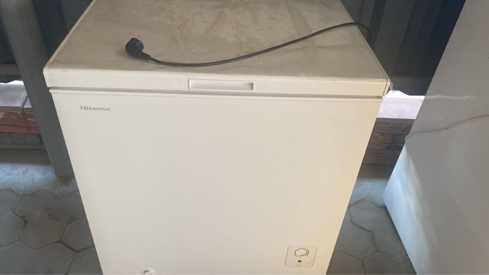 Морозильник Hisense