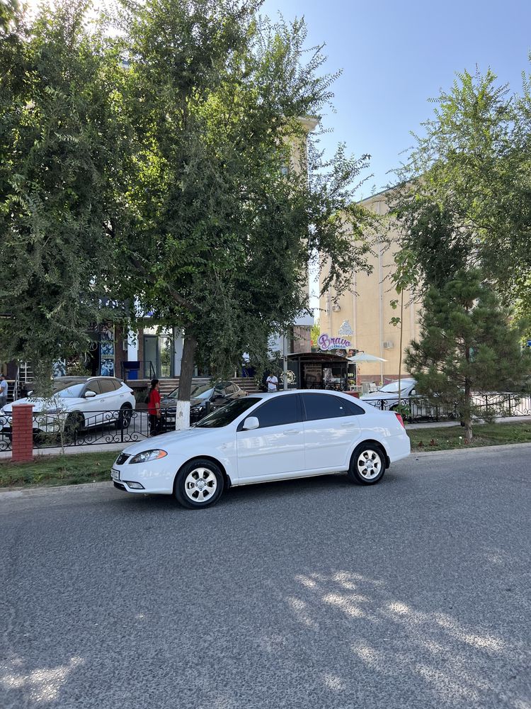 Jentra 2021 kraska toza 74000km Halol