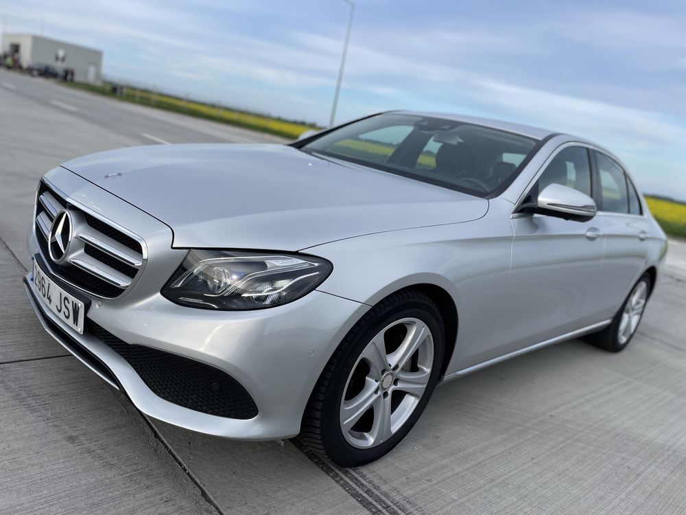 Mercedes E class 220 Cdi lumini ambientale MultiBeam Camera 360