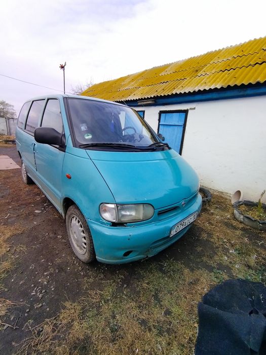 Продам Ниссан Серена