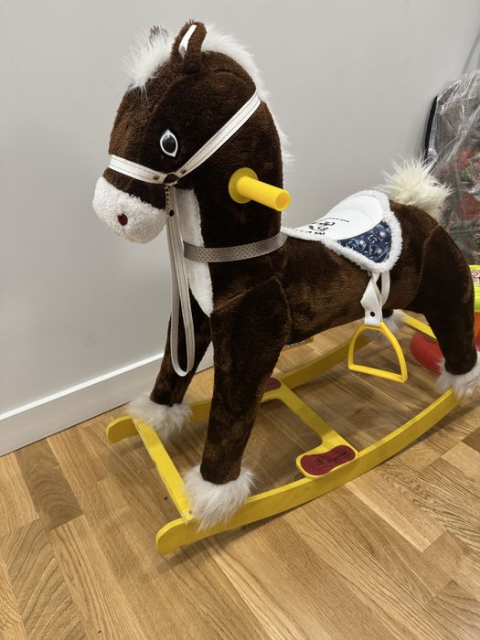 Лошадка качалка для детей