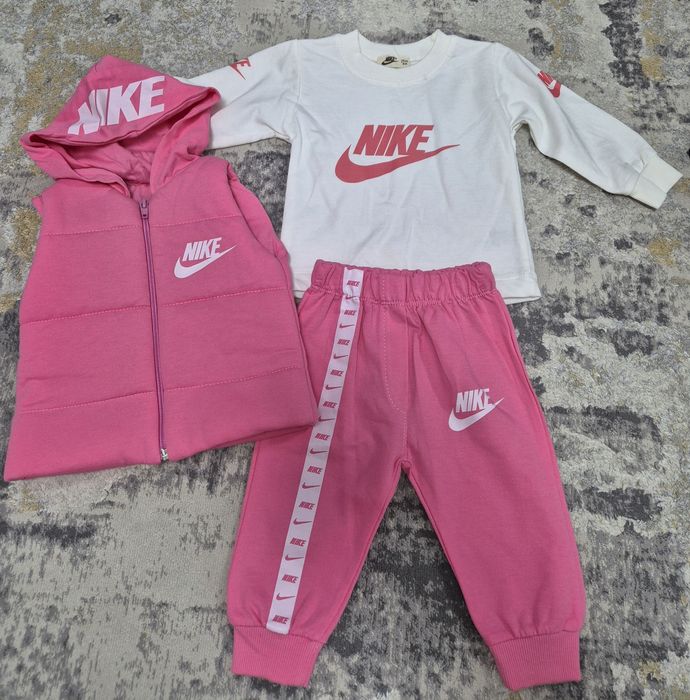 Trening + vesta nike marimea 74