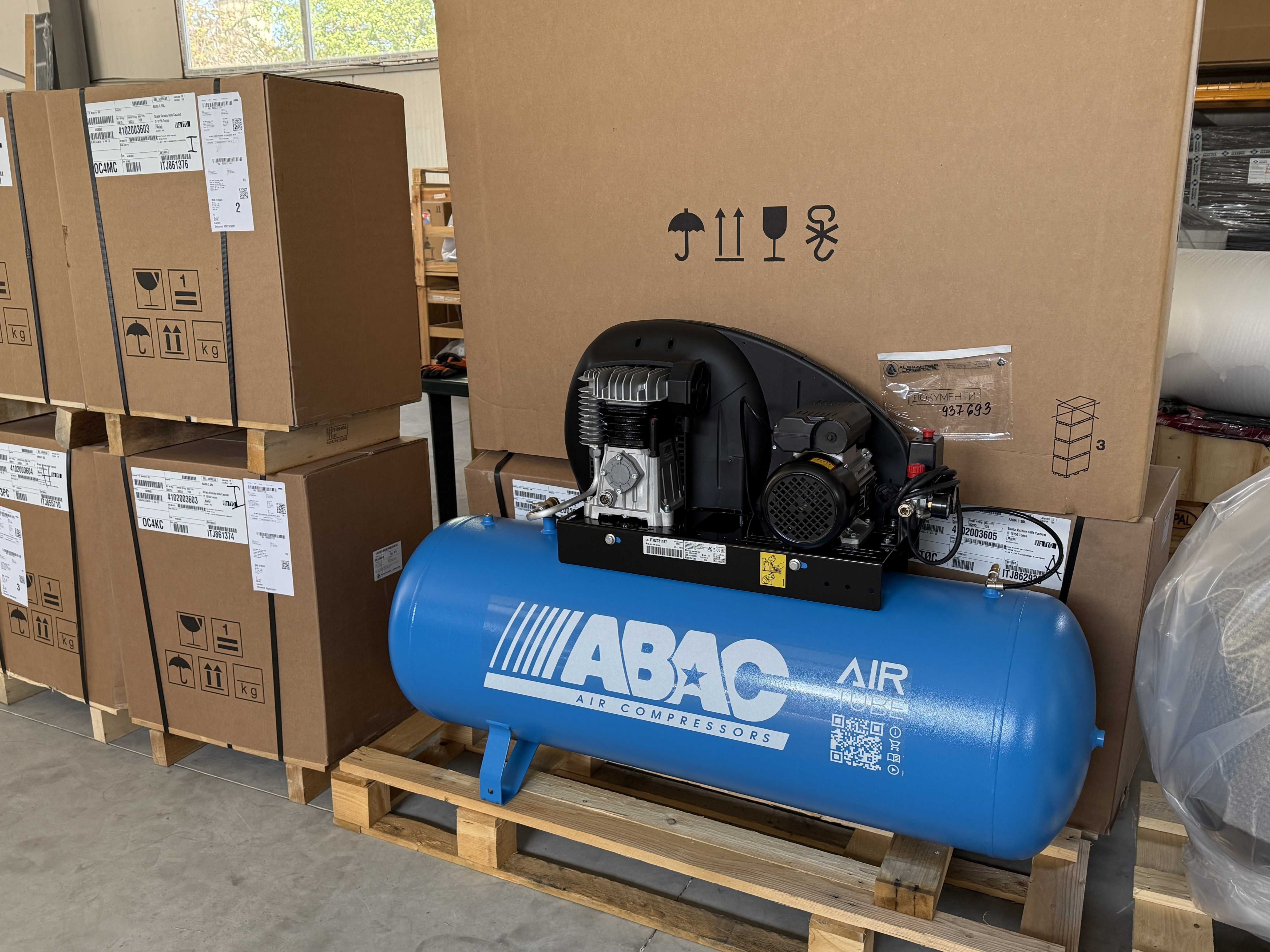 Бутален компресор ABAC - EXT A39B 200 CT4