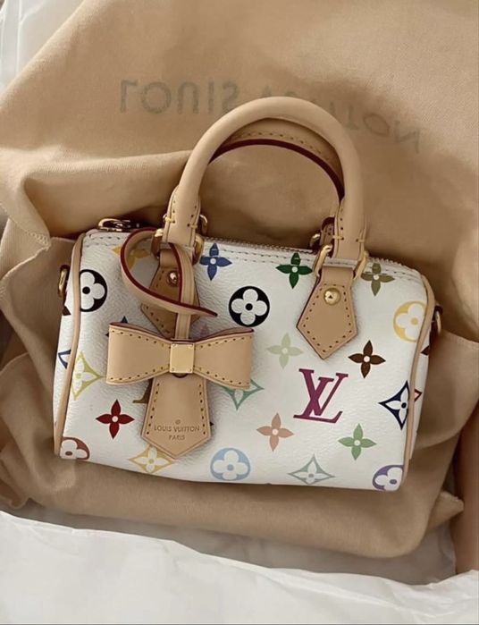 Louis vuitton малка чанта