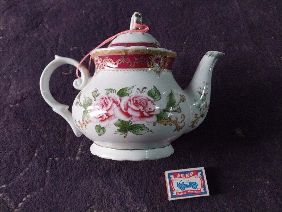 Чайники фарфор.Целые.СССР.