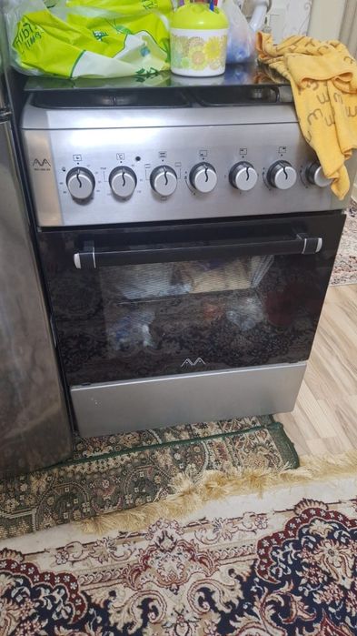 Продам газовую плиту в отличном состоянии