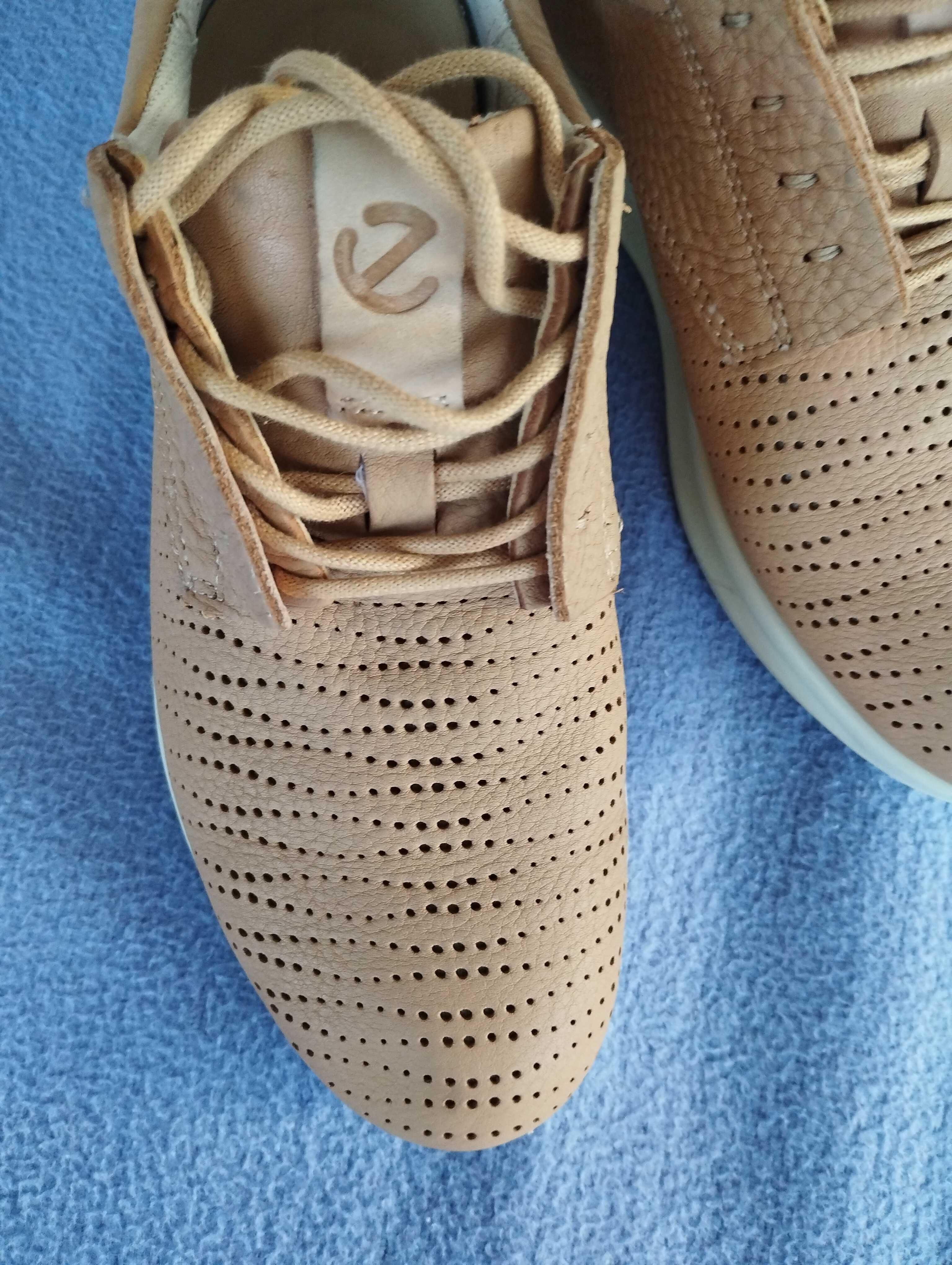 Летни Timberland и Ecco номер 37.