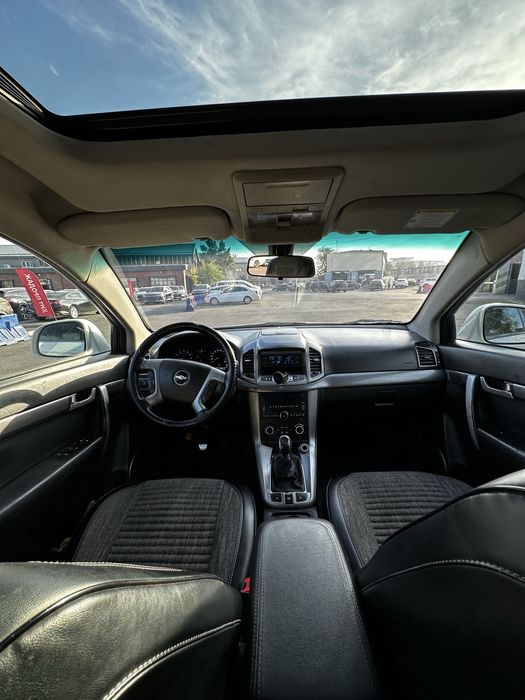 Chevrolet Captiva 2012 MT