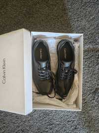 обувки Calvin Klein