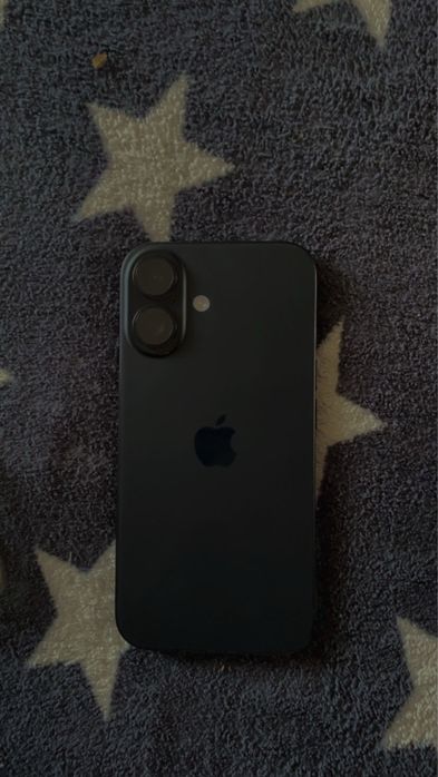 Iphone 16 inca in garantie