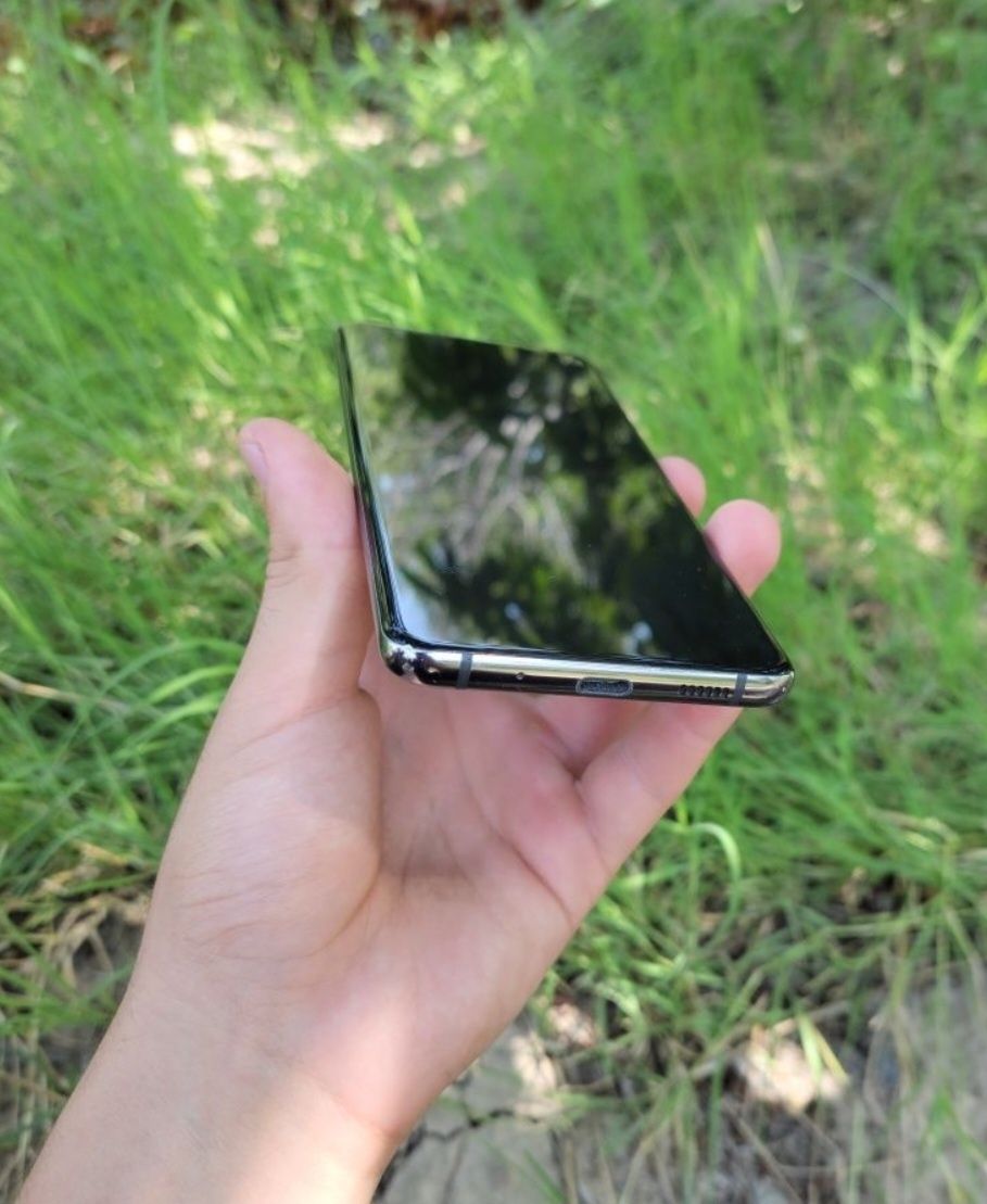 Samsung A82 5G  koteyski