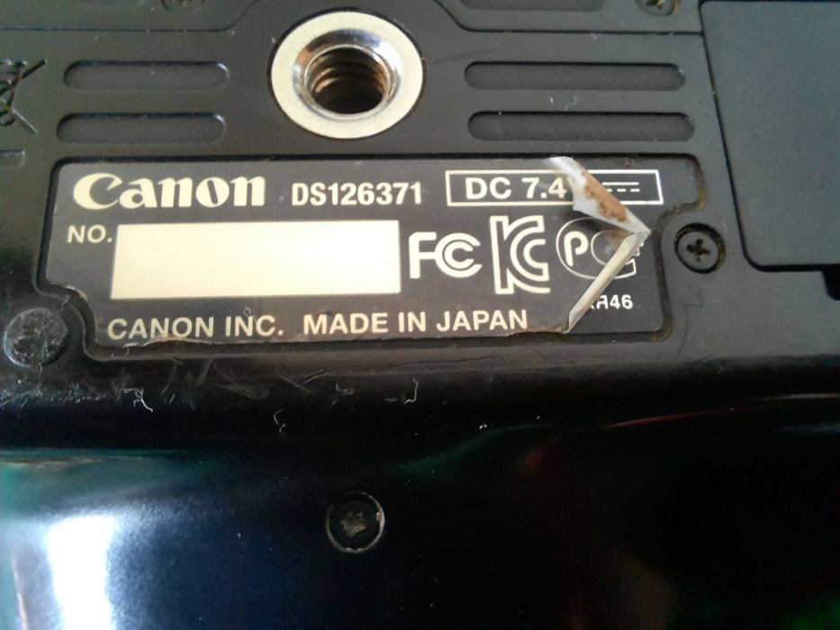 Фотоапарат Canon 650D