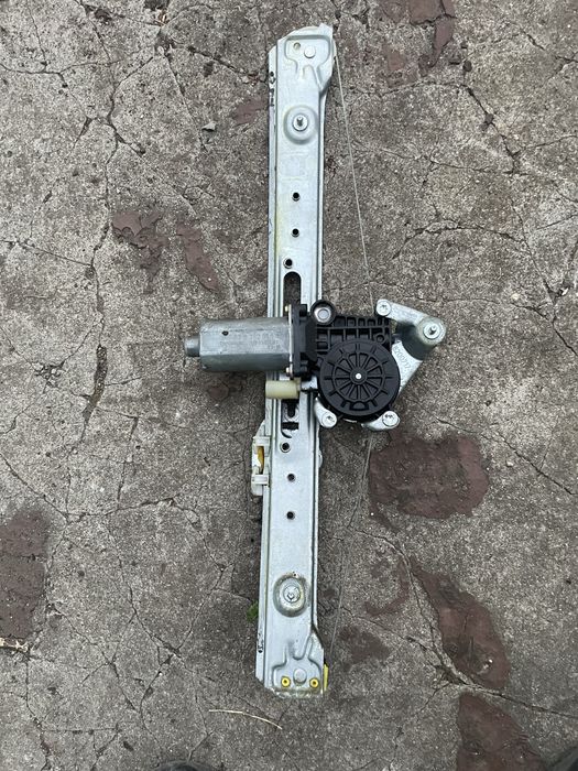 Стъклоповдигачи за бмв е46 седан/комби