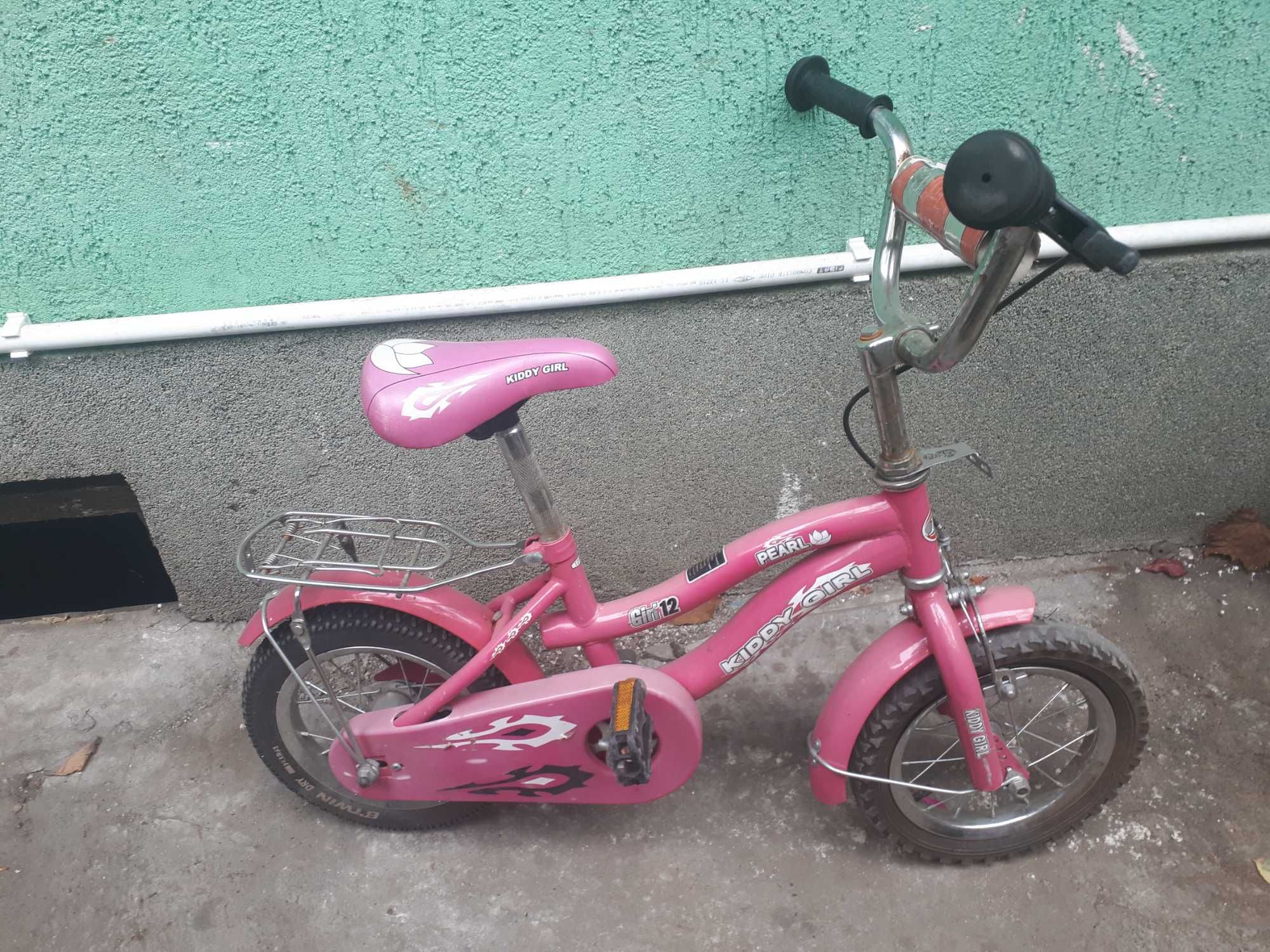 Bicicleta fete roți de 12 inch