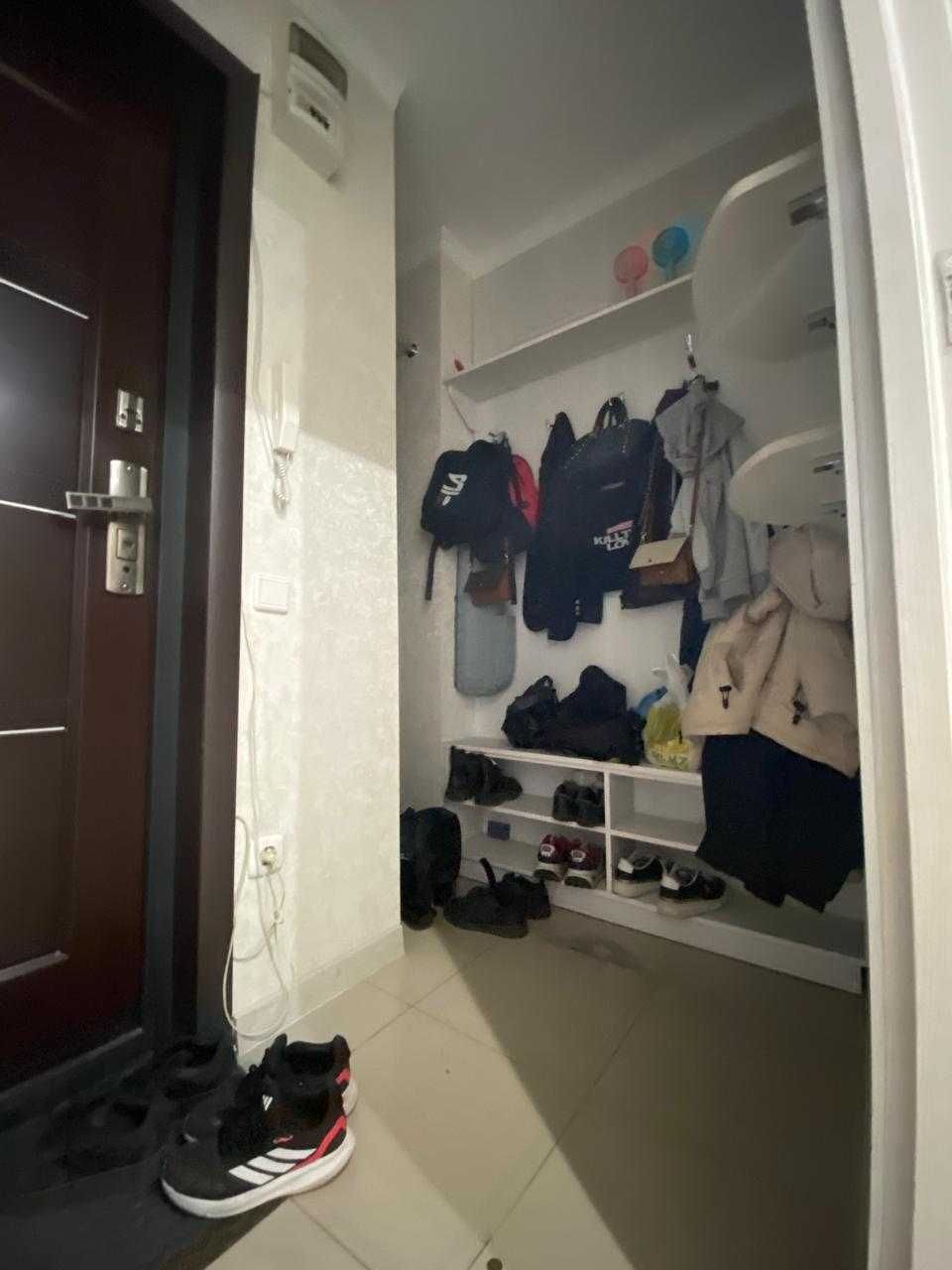 3комн. 69,5 м2 8мкр 7эт