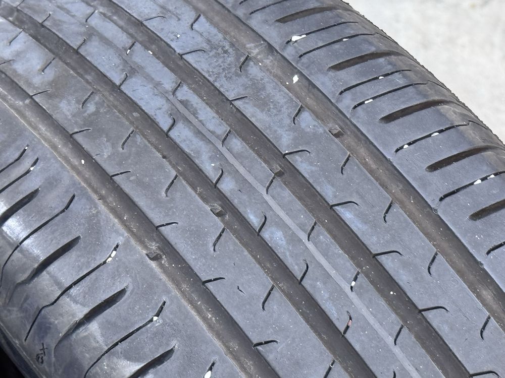 215/65/R16 Continental EcoContact6 2бр летни dot2221 4-5мм