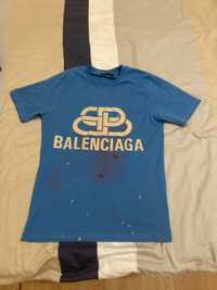 Тениска на Balenciaga (с етикета)