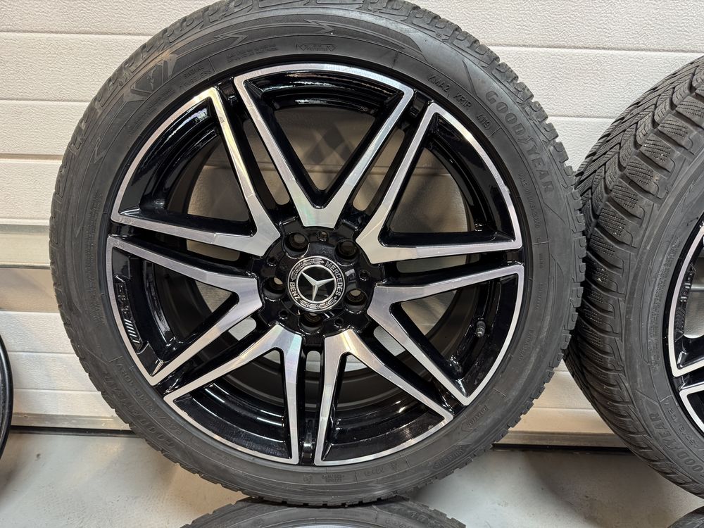 Jante originale Mercedes AMG R19 V class Vito Viano A447 cu  iarna