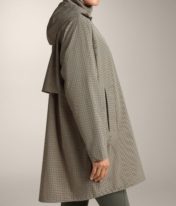 Jeacheta Oysho impermeabila xs