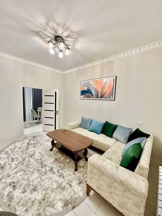 СРОЧНО Сдаётся кв ор-р Дружба Народов 2/2/5 ро-н Шайхантахурский ! 011